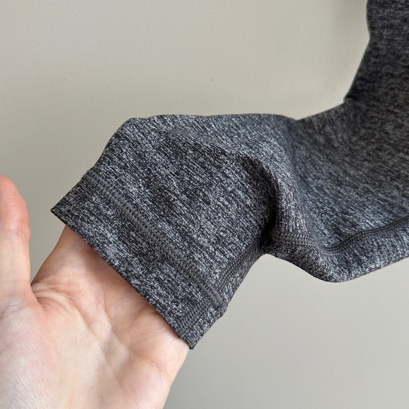 Lululemon Heather Gray High-Waisted Leggings, Size 4 - Picture 5 of 16